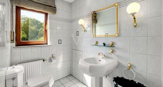von_poll_real_estate_property_25256239_image_23