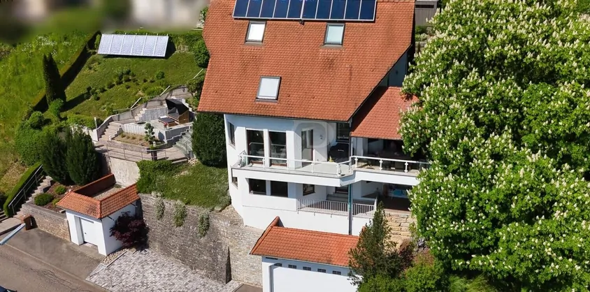 von Poll Immobilien GmbH