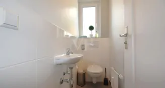 von_poll_real_estate_property_25256237_image_9