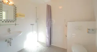 von_poll_real_estate_property_25256237_image_29