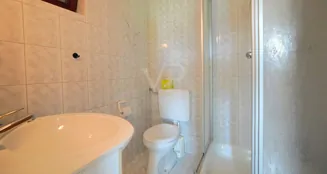 von_poll_real_estate_property_25256245_image_6