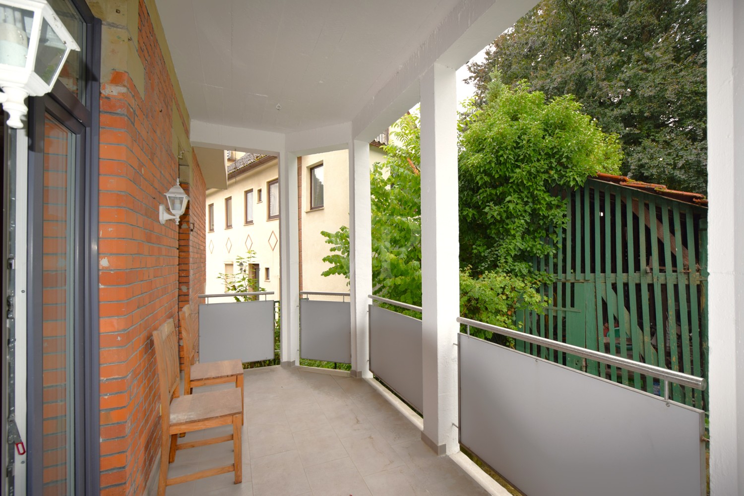 Balkon EG