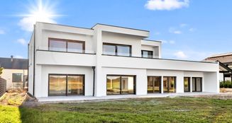 von_poll_real_estate_property_25256255_image_1