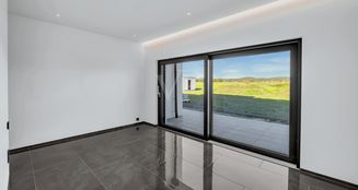 von_poll_real_estate_property_25256255_image_8