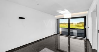 von_poll_real_estate_property_25256255_image_26