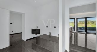 von_poll_real_estate_property_25256255_image_17