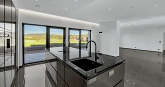 von_poll_real_estate_property_25256255_image_7