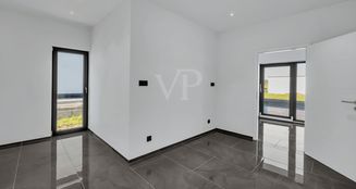 von_poll_real_estate_property_25256255_image_14