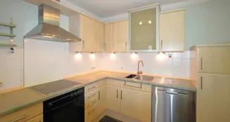 von_poll_real_estate_property_25256256_image_6