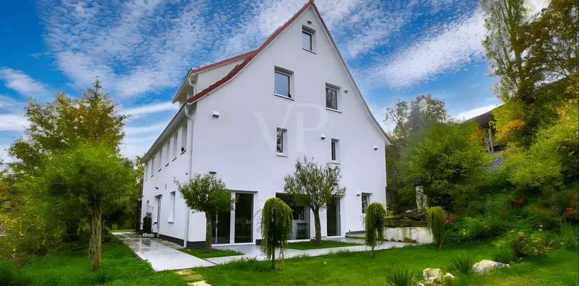 von Poll Immobilien GmbH