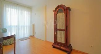 von_poll_real_estate_property_25256264_image_3