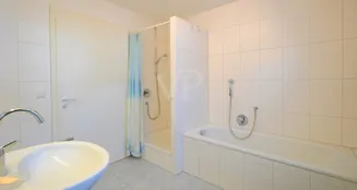 von_poll_real_estate_property_25256264_image_11