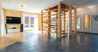 von_poll_real_estate_property_25256257_image_10