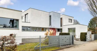 von_poll_real_estate_property_25256271_image_2