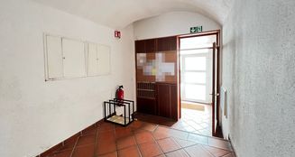 von_poll_real_estate_property_25338012_image_5