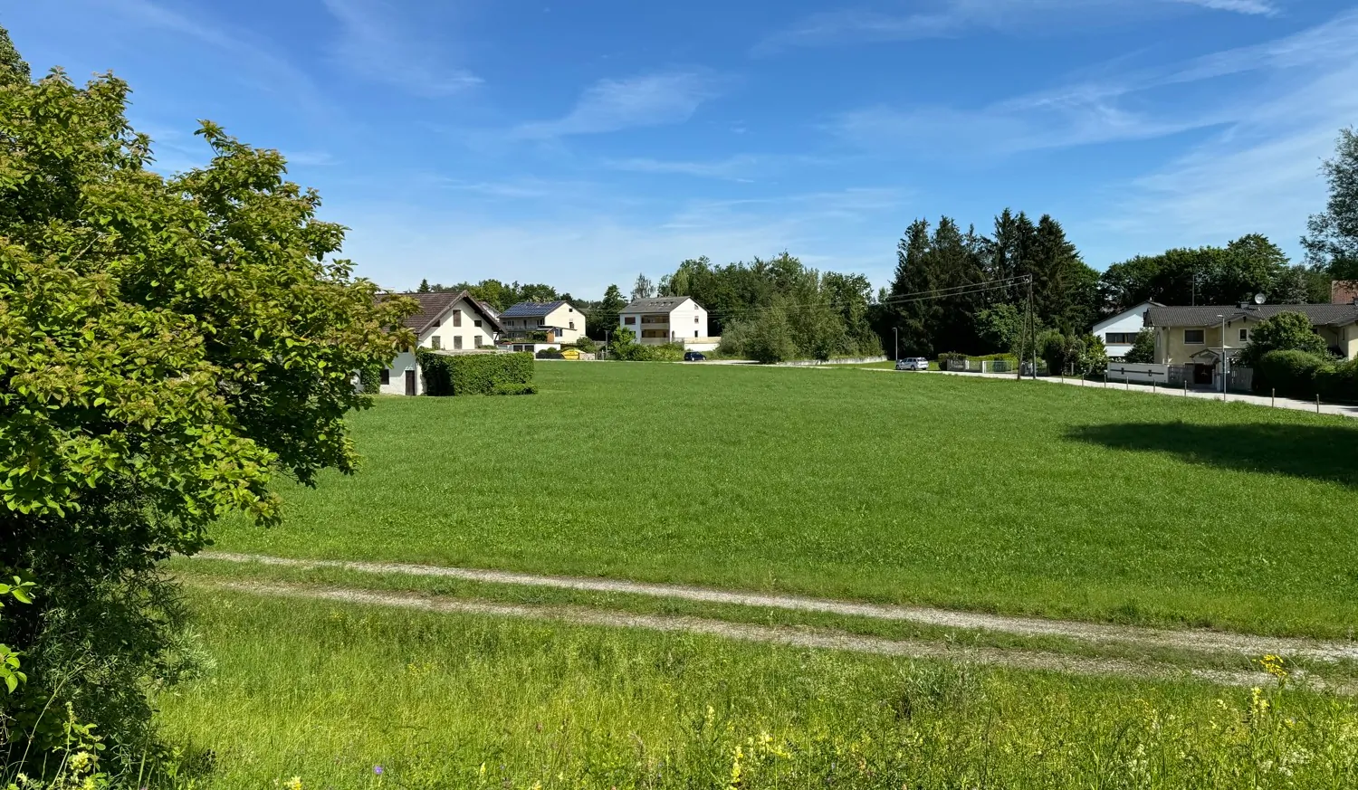 Blick zum Grundstück