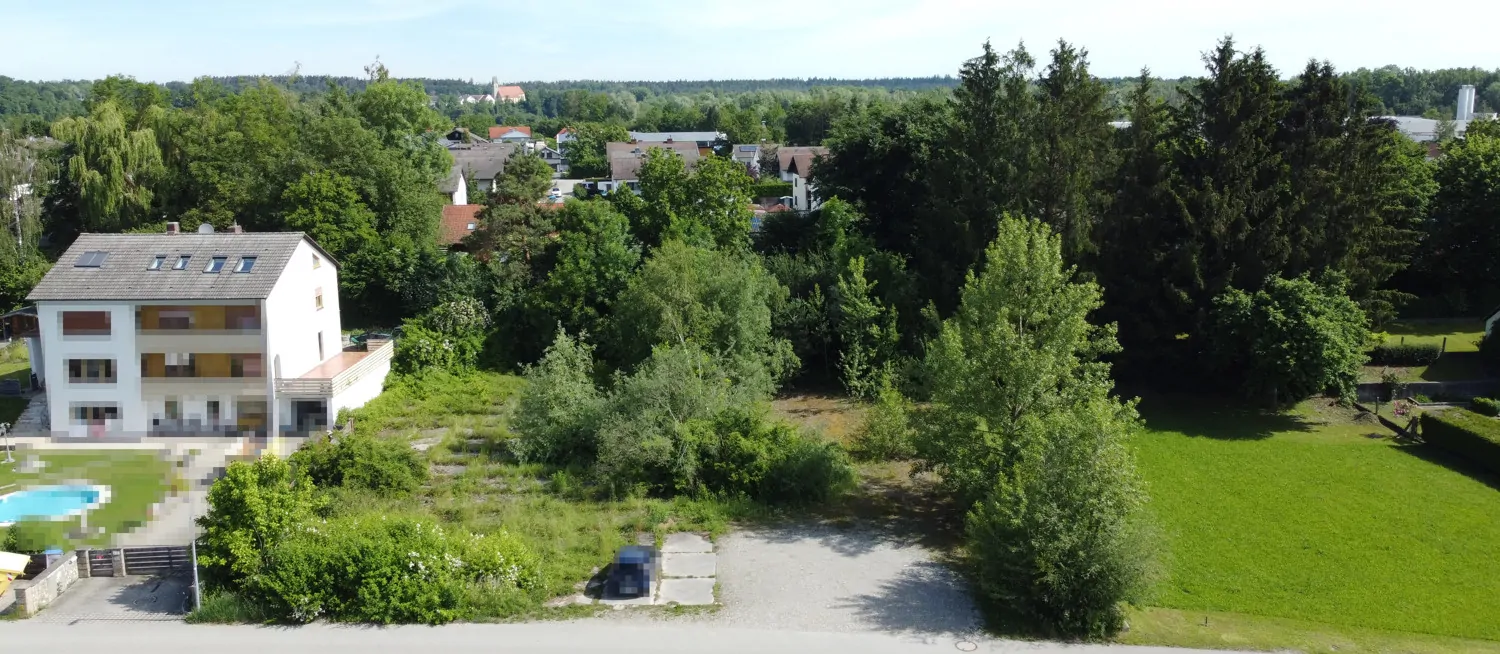 Grundstück Südseite mit Blick nach Norden
