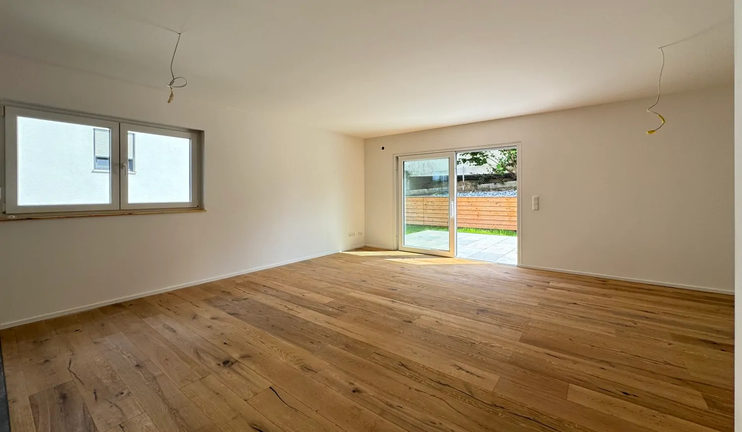 Wohnraum mit Terrassenzugang