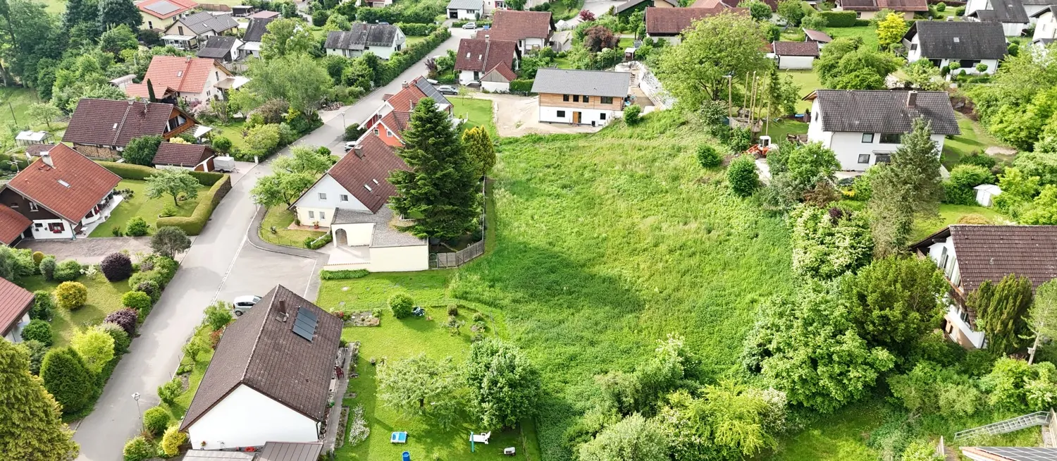 Nahansicht auf das Grundstück