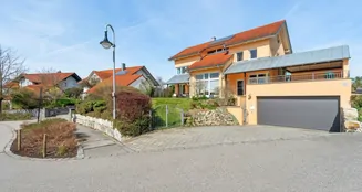 von_poll_real_estate_property_24338008-01_image_0