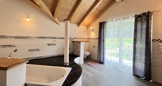 von_poll_real_estate_property_25338021_image_12