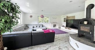 von_poll_real_estate_property_25338021_image_8