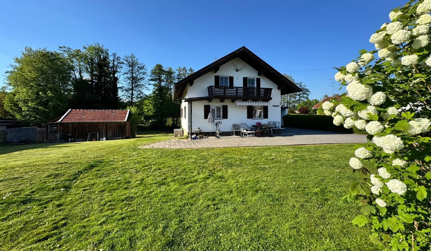 Garten & Gartenhütte