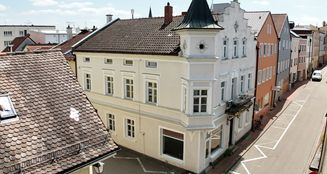 von_poll_real_estate_property_25338008_image_2
