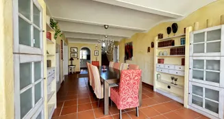 von_poll_real_estate_property_25338015_image_8