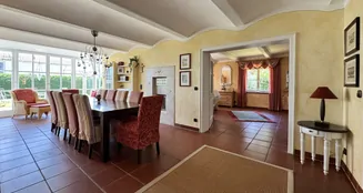 von_poll_real_estate_property_25338015_image_8