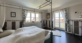 von_poll_real_estate_property_25338015_image_14