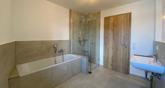 von_poll_real_estate_property_25338099_image_8
