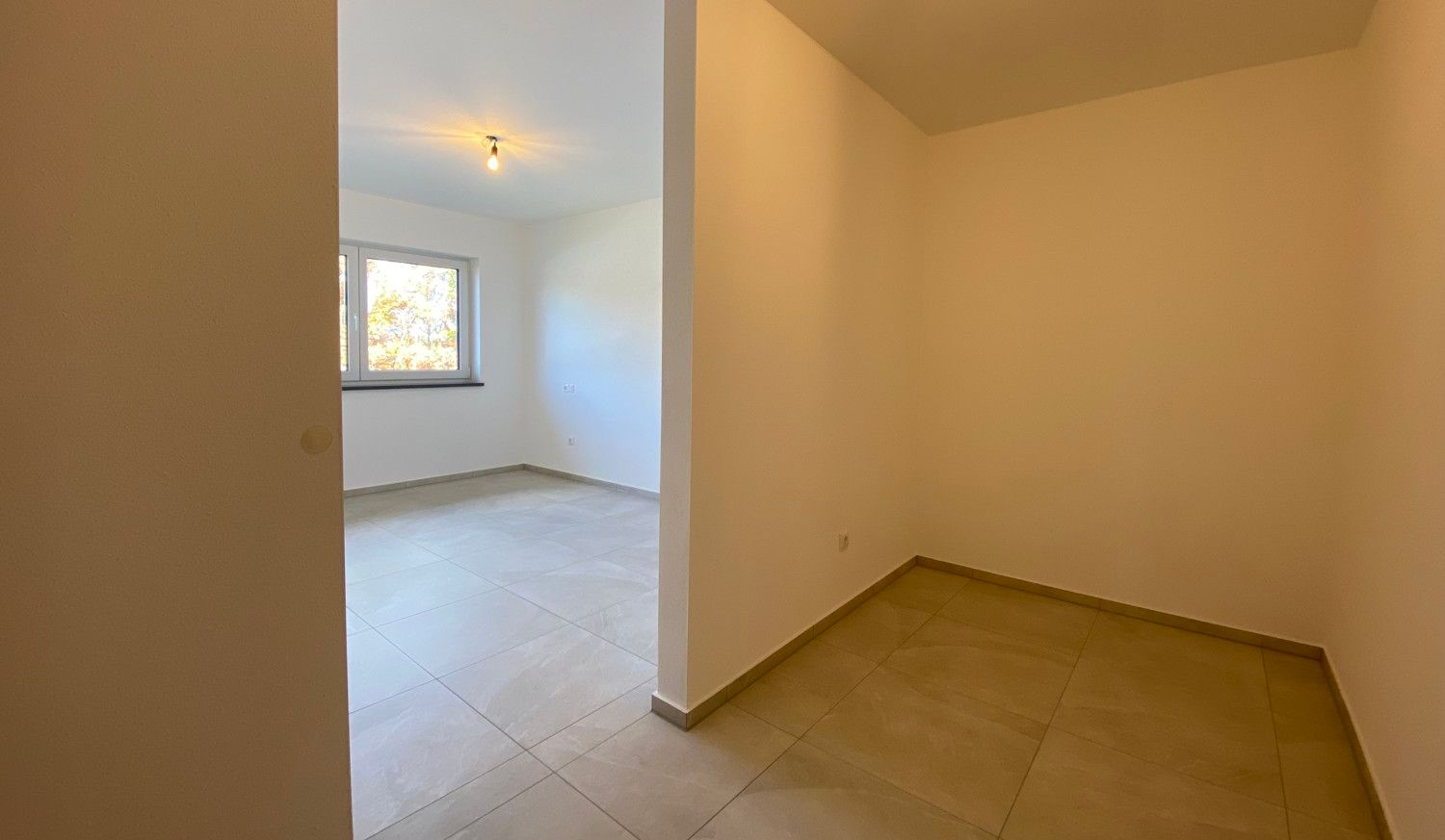 Ankleide & Schlafzimmer