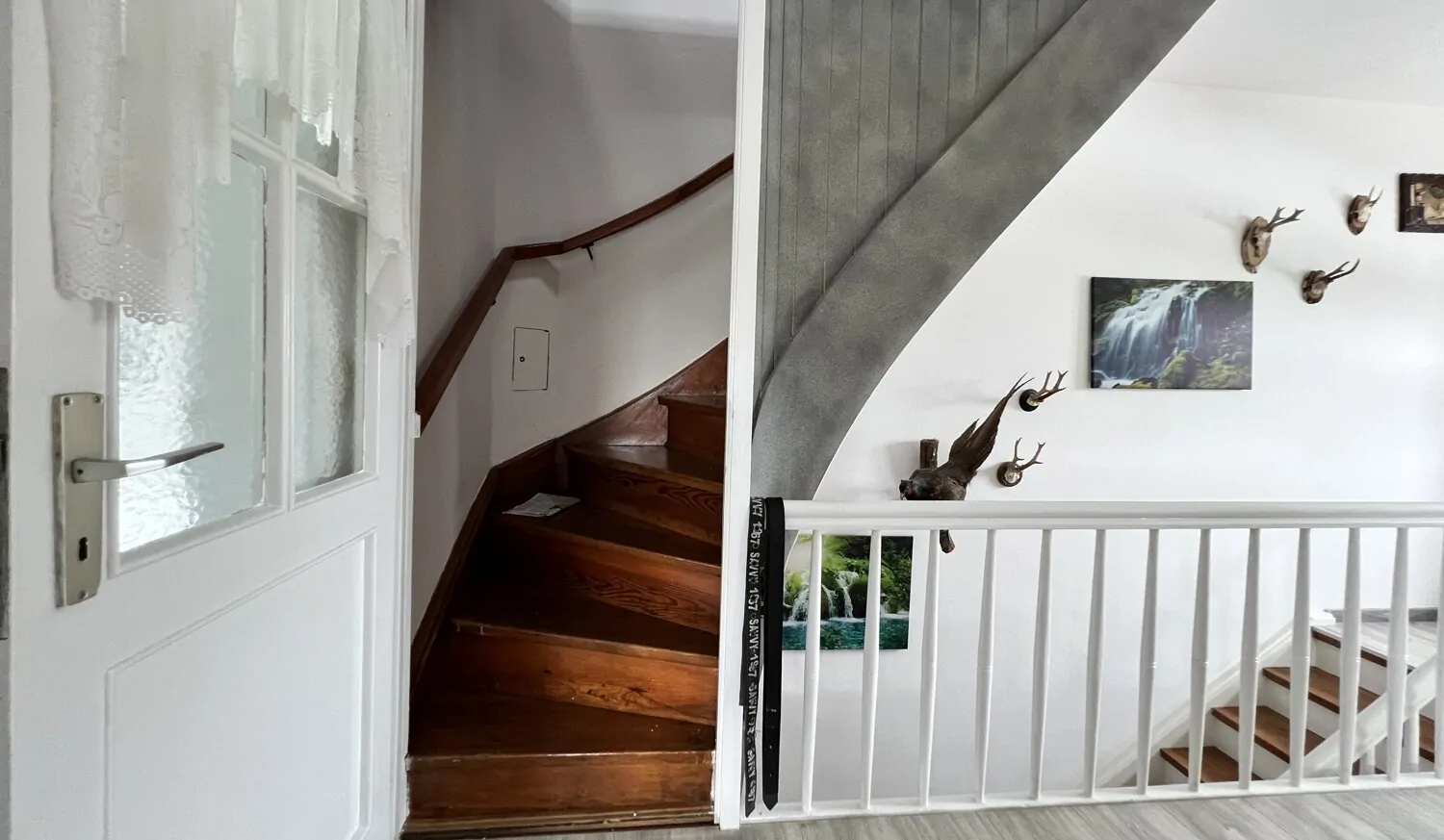 Treppenaufgang zum Dachgeschoss