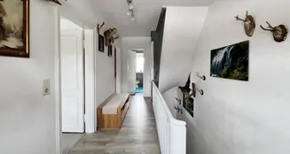 von_poll_real_estate_property_25338016_image_11