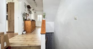 von_poll_real_estate_property_25338016_image_9