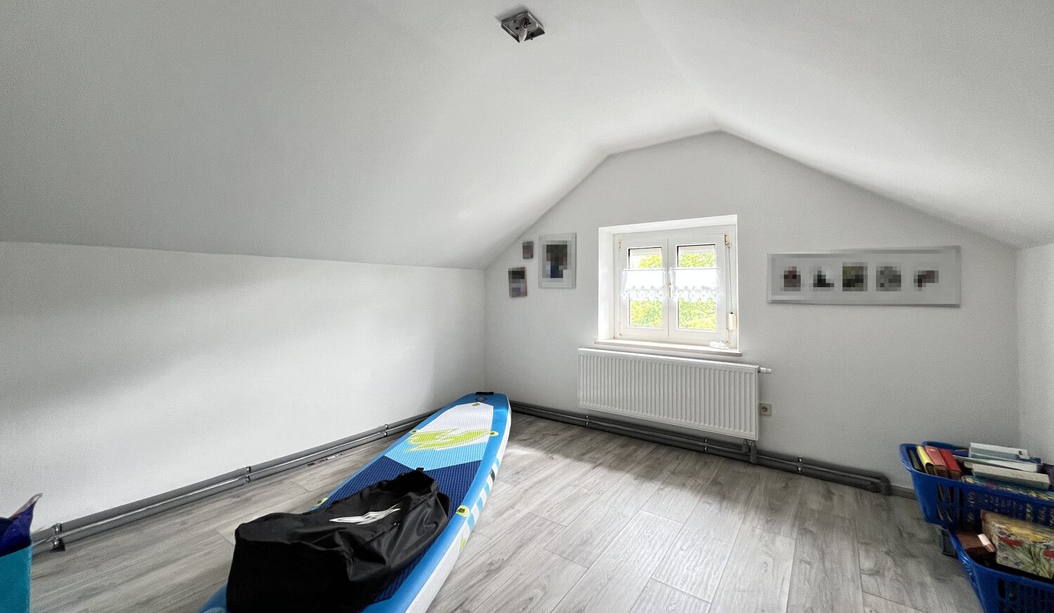 Schlafzimmer DG