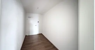 von_poll_real_estate_property_25338019-02_image_2