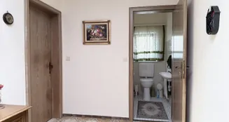 von_poll_real_estate_property_25338027_image_14