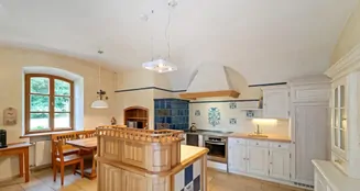 von_poll_real_estate_property_26338006_image_12