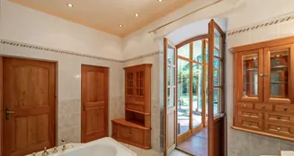 von_poll_real_estate_property_26338006_image_17