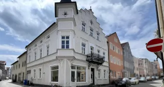 von_poll_real_estate_property_25338008-2_image_0