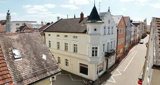 von_poll_real_estate_property_25338008-2_image_1