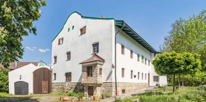 von Poll Immobilien GmbH