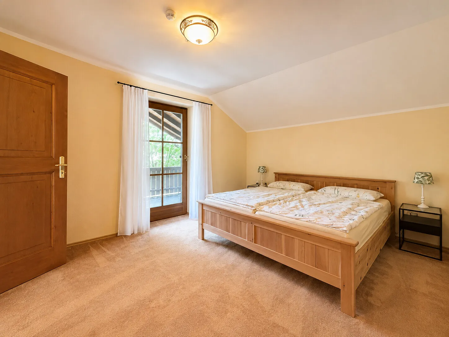 Schlafzimmer OG