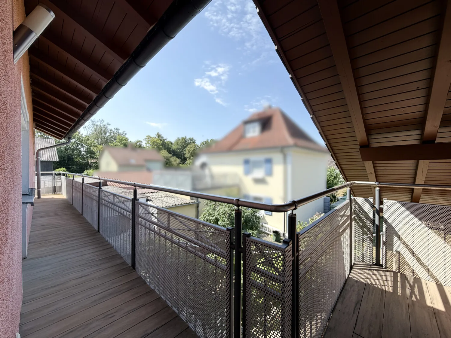 Langer Balkon