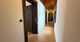 von_poll_real_estate_property_25351040_image_2