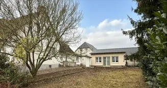 von_poll_real_estate_property_25351037_image_0