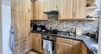 von_poll_real_estate_property_25351053_image_11