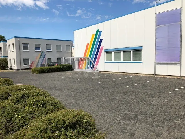 Parkplätze vorn